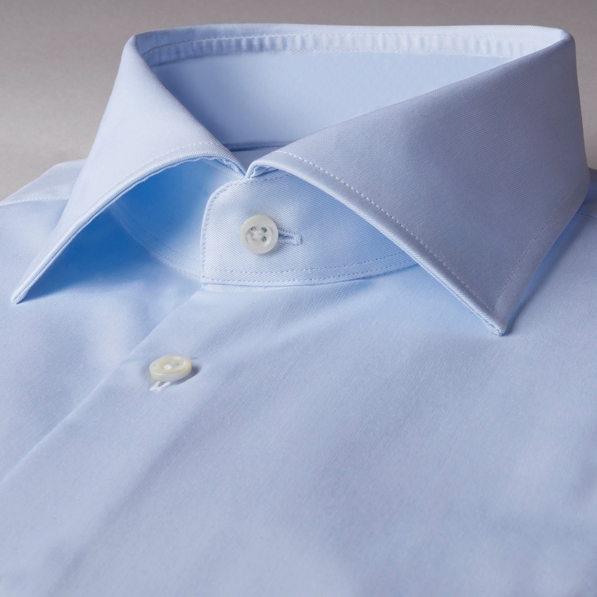 Slimline Skjorte Ekstra Lange Ermer Lyseblå | Follestad Fitted Skjorte Ekstra Lange Ermer Hvit | Follestad