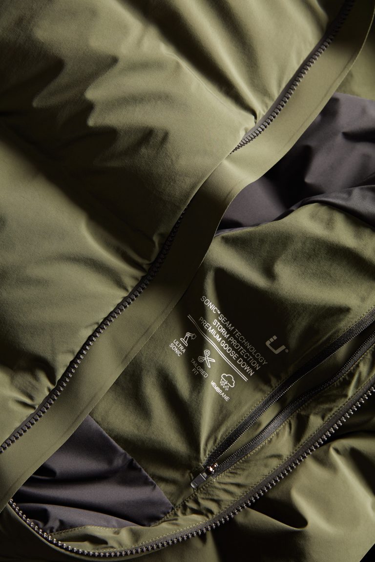 7053_799_thunder_parka_night_olive_0050_screen