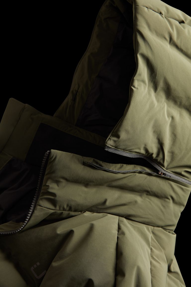 7053_799_thunder_parka_night_olive_0062_screen