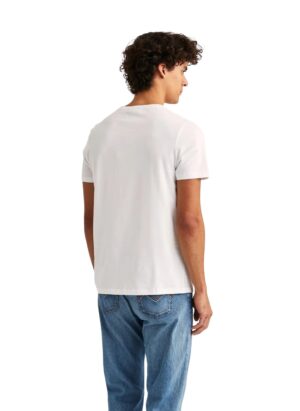 370_e2061957b4-350098-james-tee-01-white-3-medium