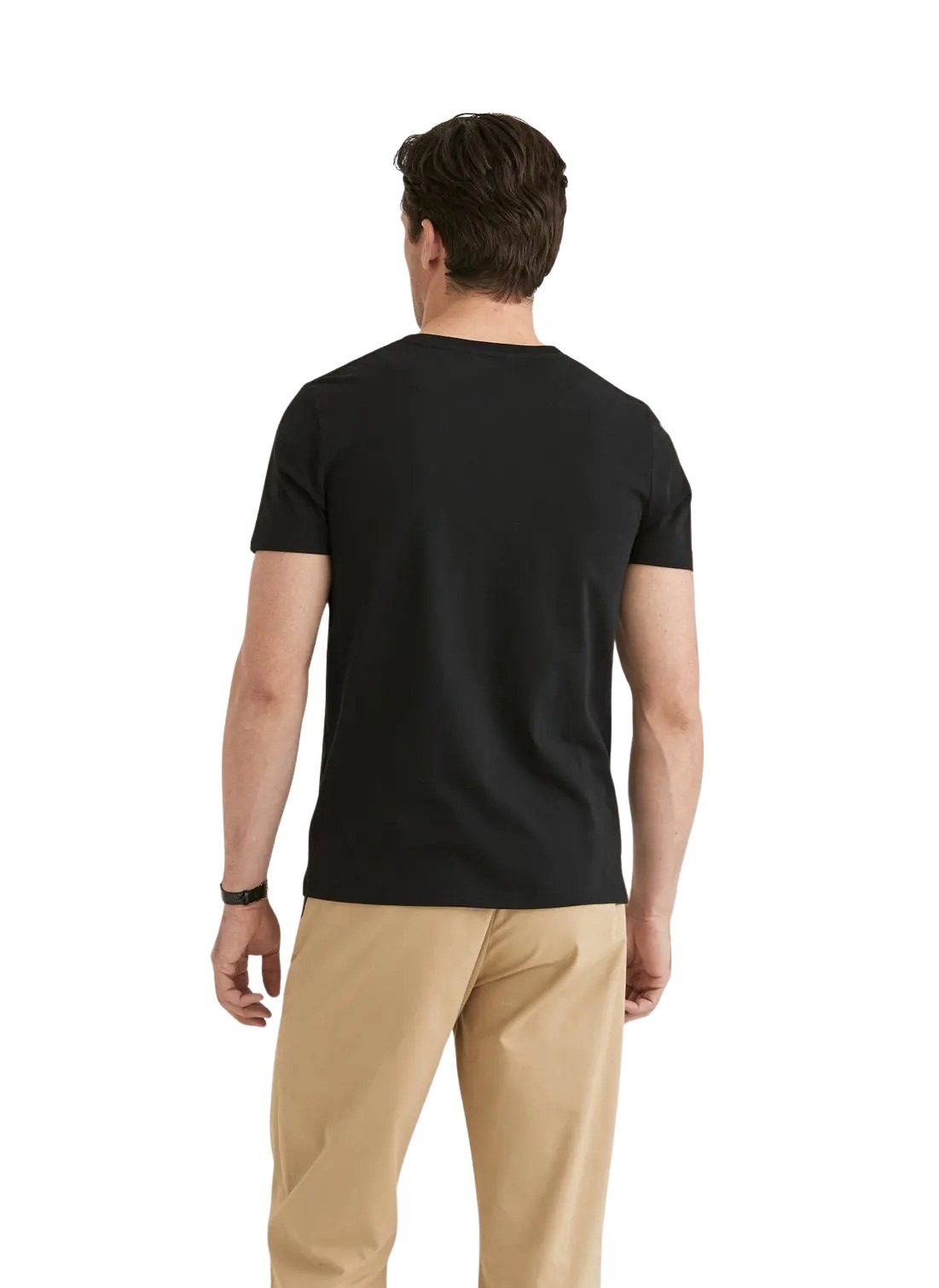 370_b8a5091b49-350098-james-tee-99-black-3-medium 370_b8a5091b49-350098-james-tee-99-black-3-medium