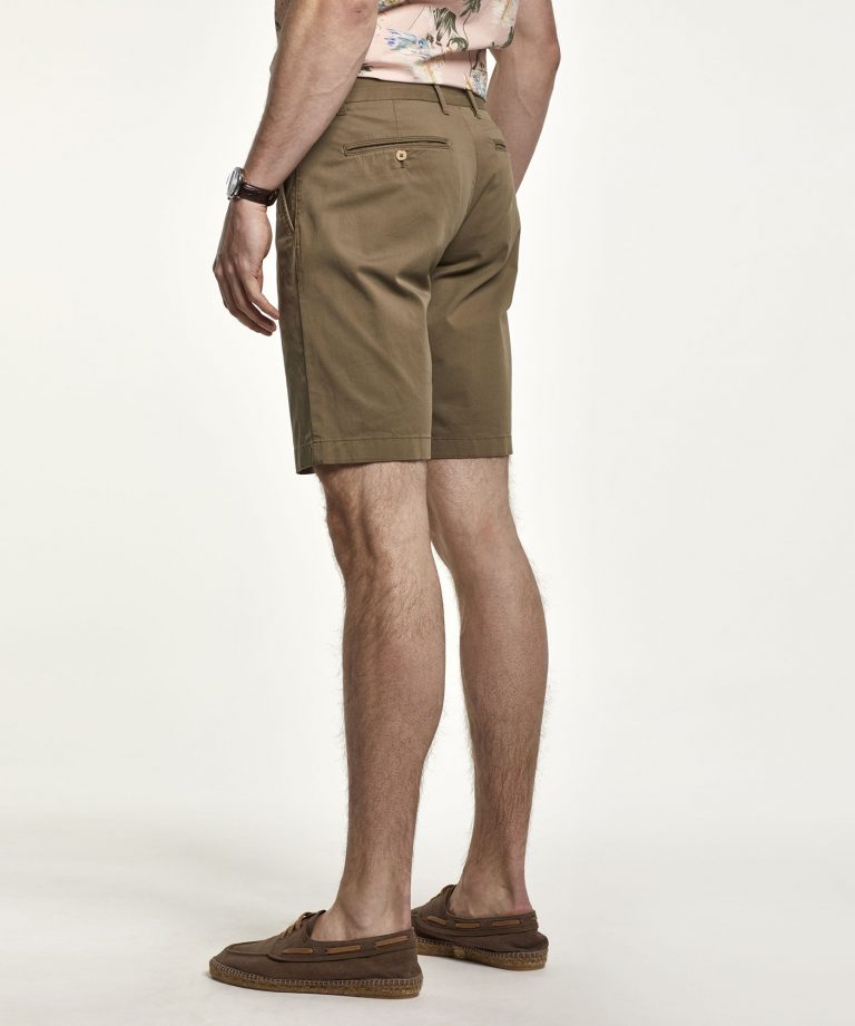 750138_regular-chino-shorts_76-olive_b_large