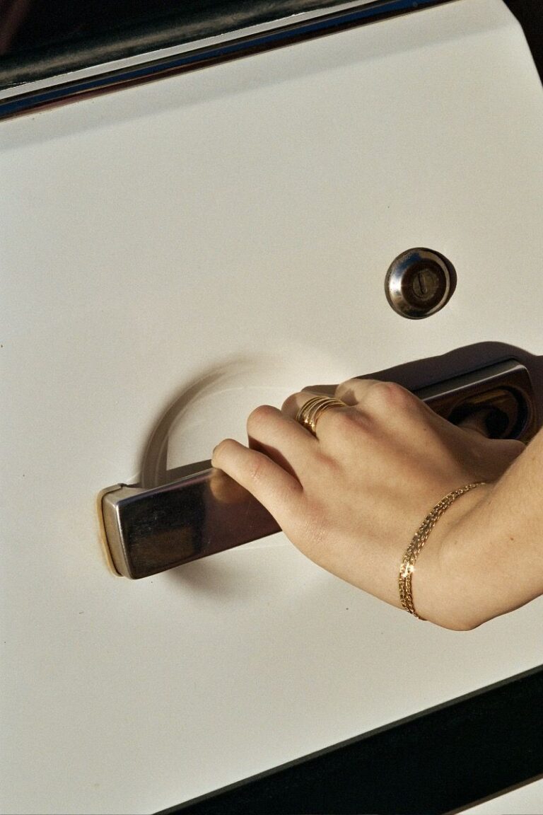 auguste_wrap_ring_carlo_bracelet_goldhp