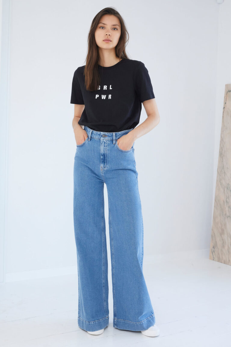 designers_remix_stanley_power-tee_050_10-1400x2098-1
