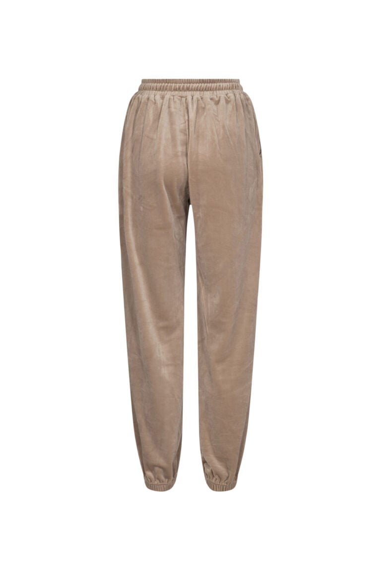 designers_remix_frances_sweat_pants_011_2-scaled-1