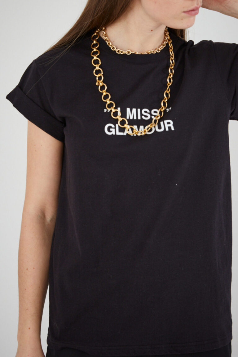 designers_remix_stanley_glamour_tee_050_10-scaled-1