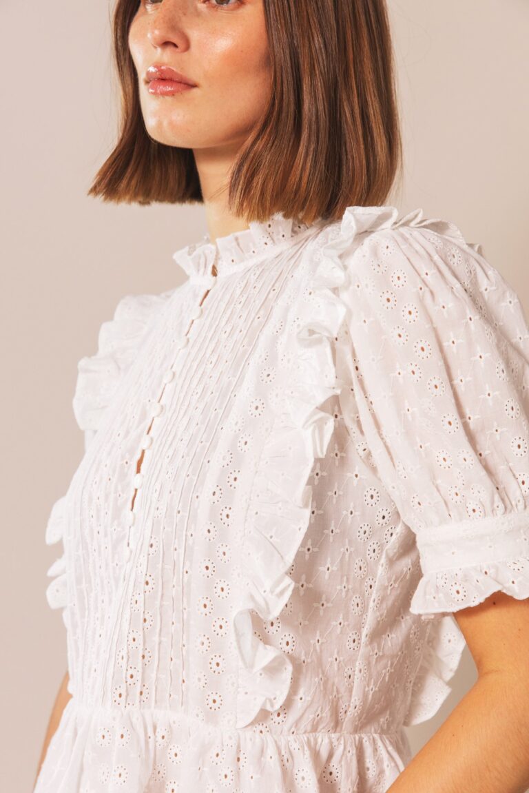 1613_6746edab39-frida-blouse-white-by-malina-4-big