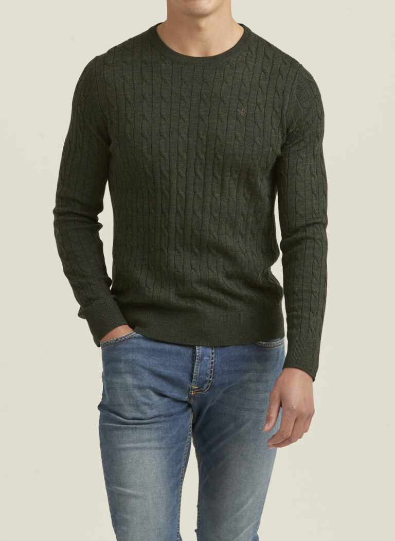 901147-merino-cable-oneck-77-olive-1-crop