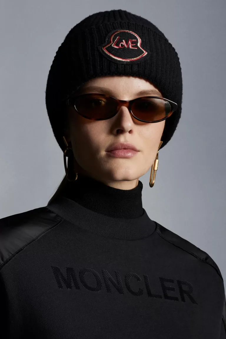 cropped-sweatshirt.jpg-2