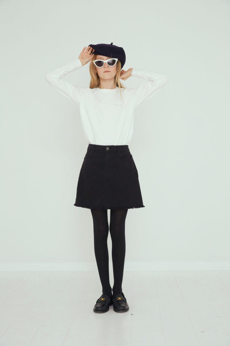 designers_remix_17390_g_eden_mini_skirt_050_10-scaled-1