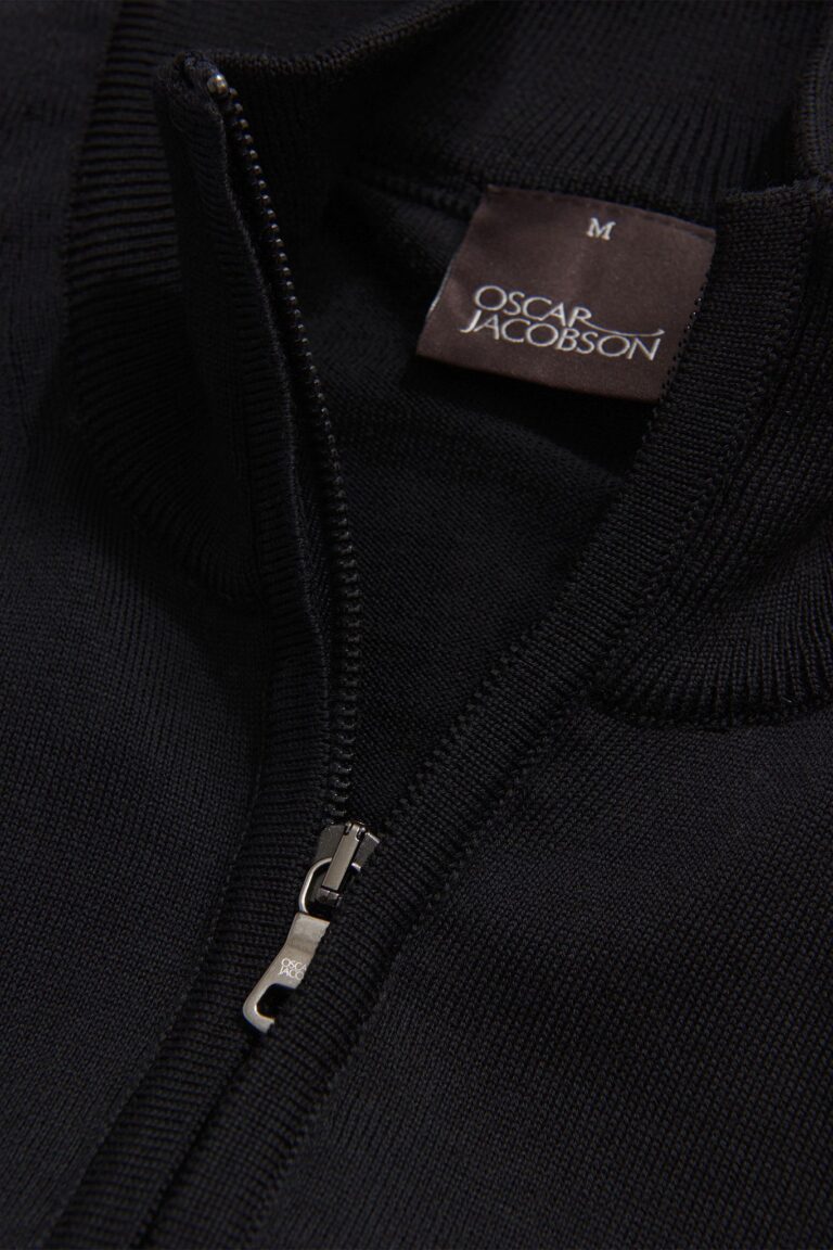 oscar-jacobson_ariel-full-zip_black_66038023_311_extra1