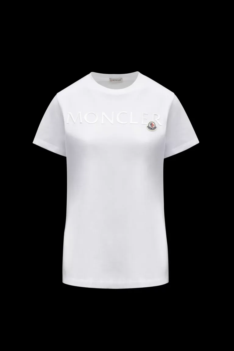t-shirt-with-3d-graphic.jpg-8