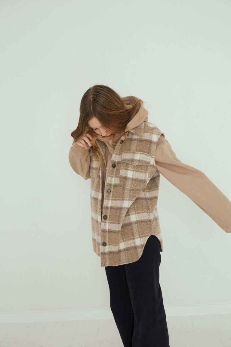 designers_remix_17663_g_jayden_shirt_vest_936_10-scaled-1