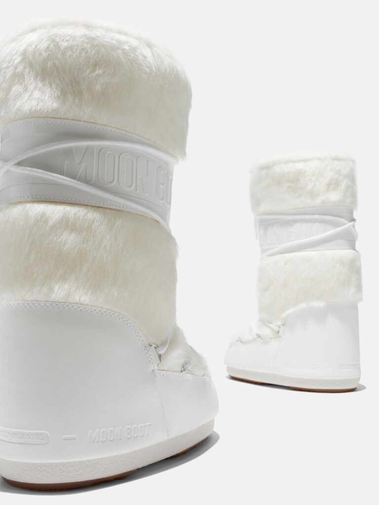 moon-boot-icon-white-faux-fur-boots_17005265_34650809_2048