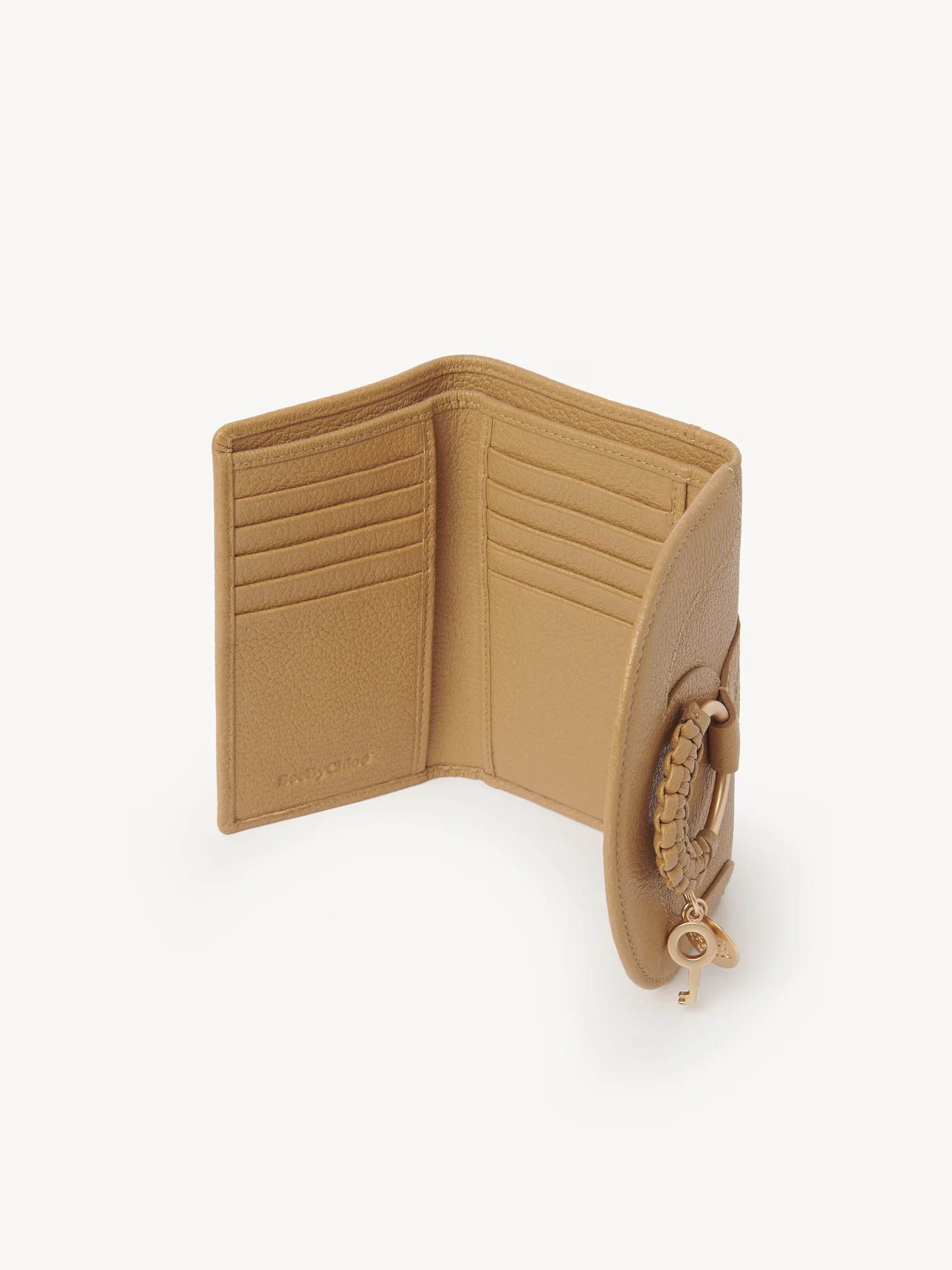 w1370.jpg-19 w1370.jpg-19