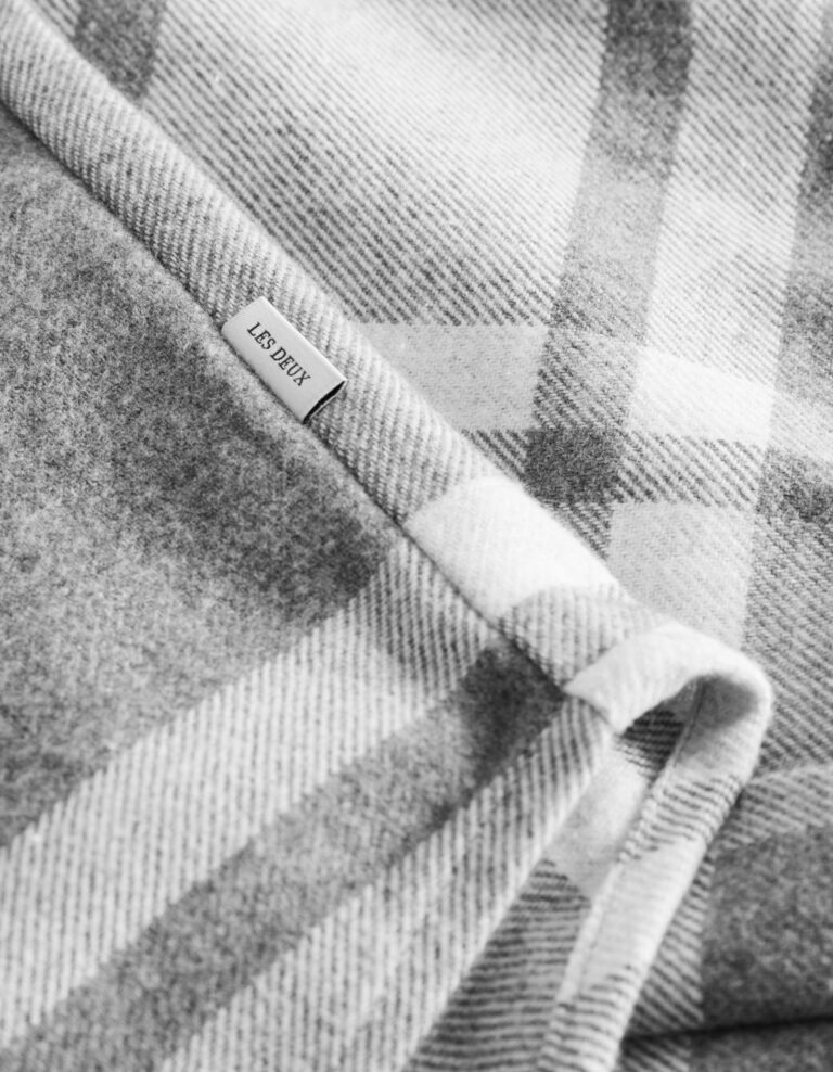 jeremy_check_flannel_shirt-shirt-ldm410105-310300-light_grey_melange_snow_melange-3_1200x1544
