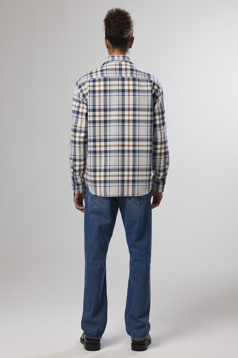 1444_aae000cb5b-deon-shirt-5281-725_b-original