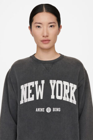 ab-ramona-sweatshirt-university-new-york-washed-blacka-08-5055-012d_0017_985x