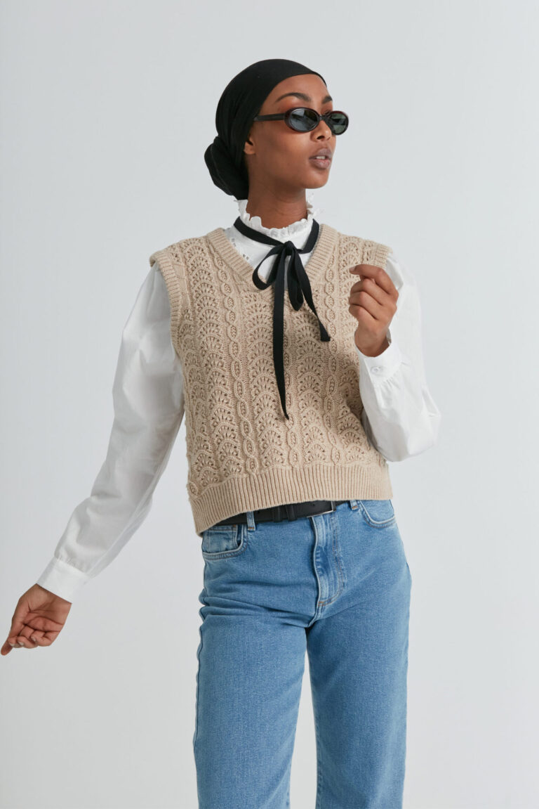 designers_remix_17946_matis_vest_016_10-scaled-1