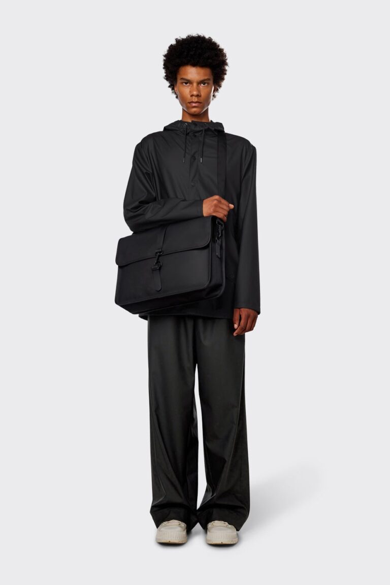 messenger_bag-messenger-13930-4_930x1395_crop_center