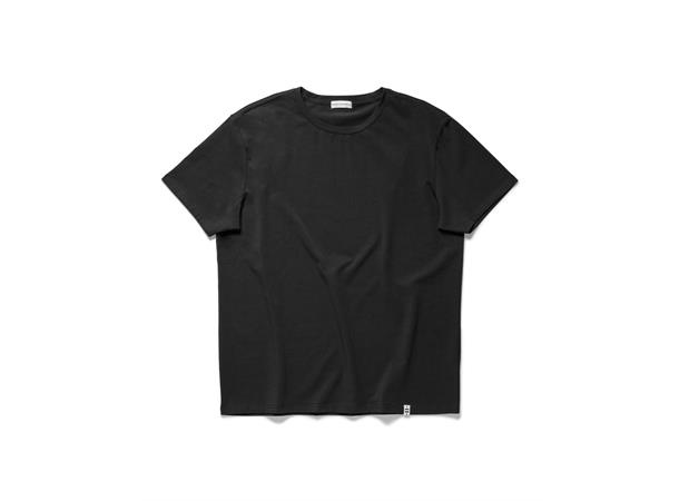 web_image_panos_emporio_organic_cotton_tee_crew_bl_pemu4201903_-1689878838_plid_434201