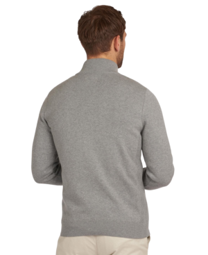 mkn1074gy52_ss21_back_model_2