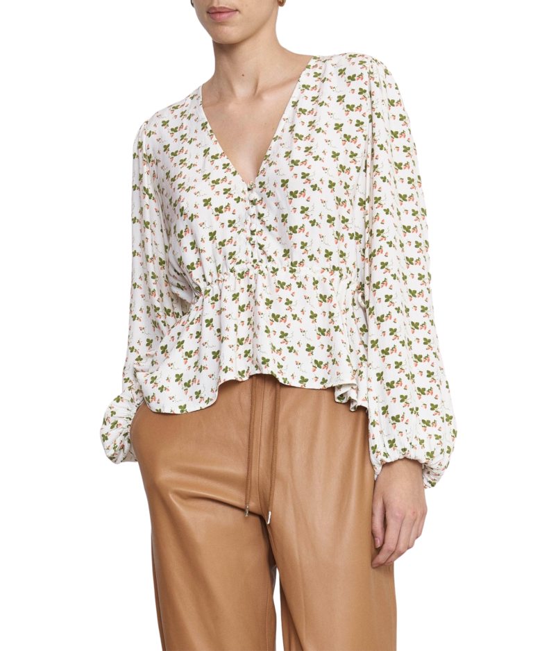 cecilia_blouse-blouse-12581-326_strawberry_dream-2_1473x1800