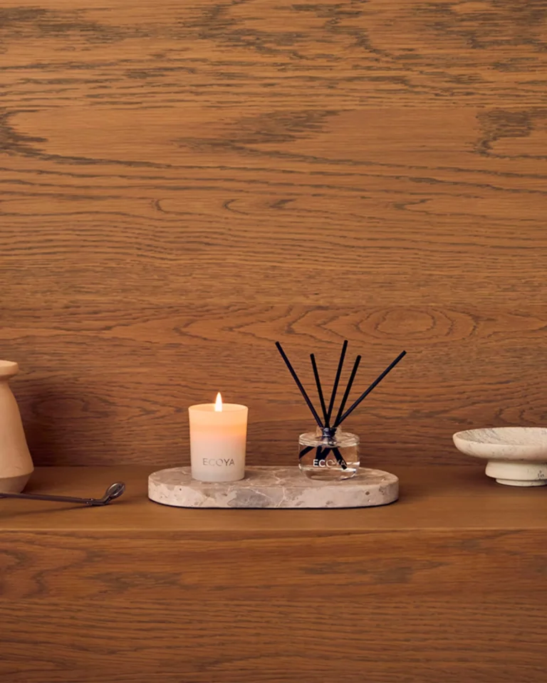 ecoya-lifestyle-minidiffuser-2-2048x2560_80258533-9e08-479f-ab44-f5e730905aa6