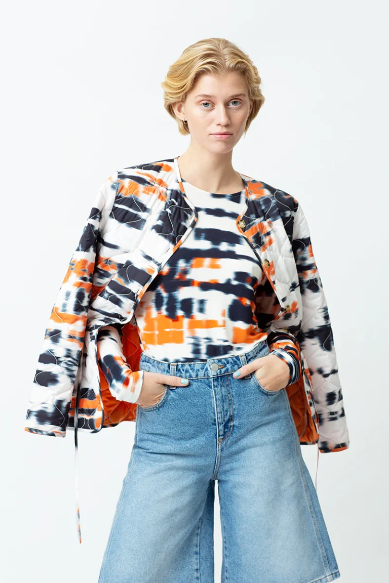 fwss-fall-winter-spring-summer-su22-you-got-quilt-burnt-orange-tie-dye-print-polyester-jacket_1800x1800