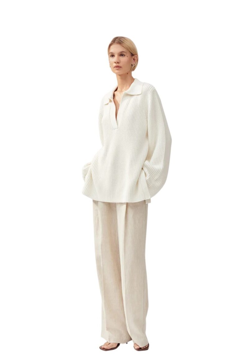 stylein-minimalistic-scandinavian-timeless-swedish-design-womenswear-women-wear-classic-online-arien-sweater-white-knit-knitwear-knitted-wool-longslevees-oversized-white-0