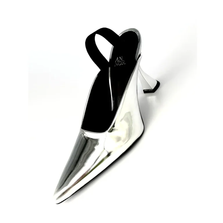 MANIACSLINGBACK_Silver_frontangle_square_f_91130a5f-ab32-45b1-82b0-04f2a9fb2f5b_900x