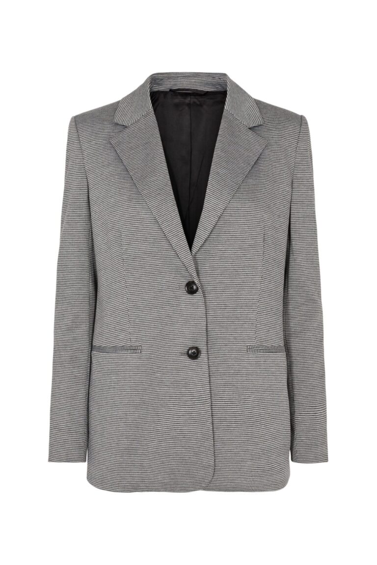 designers_remix_18554_margot_blazer_929_01-scaled-1