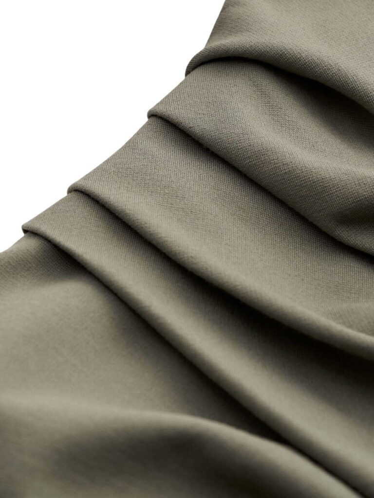 s68929014_41n_detail2