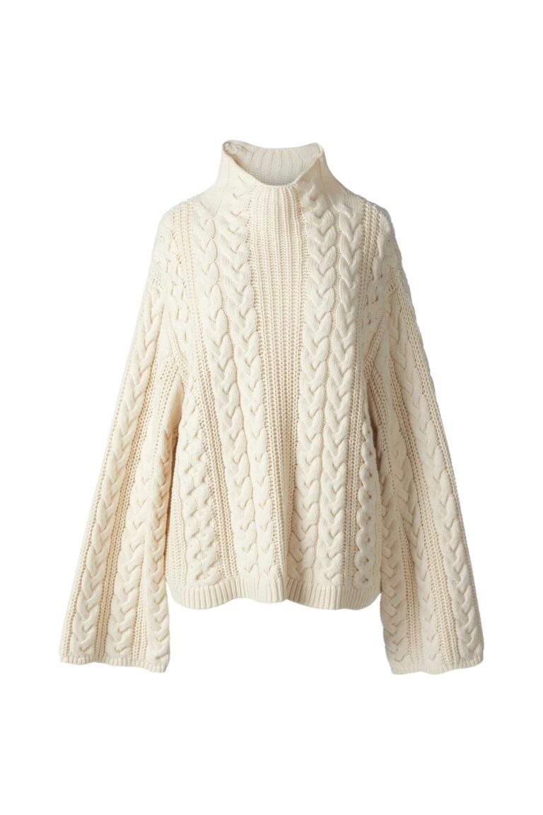 stylein-minimalistic-scandinavian-timeless-swedish-design-womenswear-women-wear-classic-april-sweater-knitwear-ps23-white-cable-cream-cotton-wool