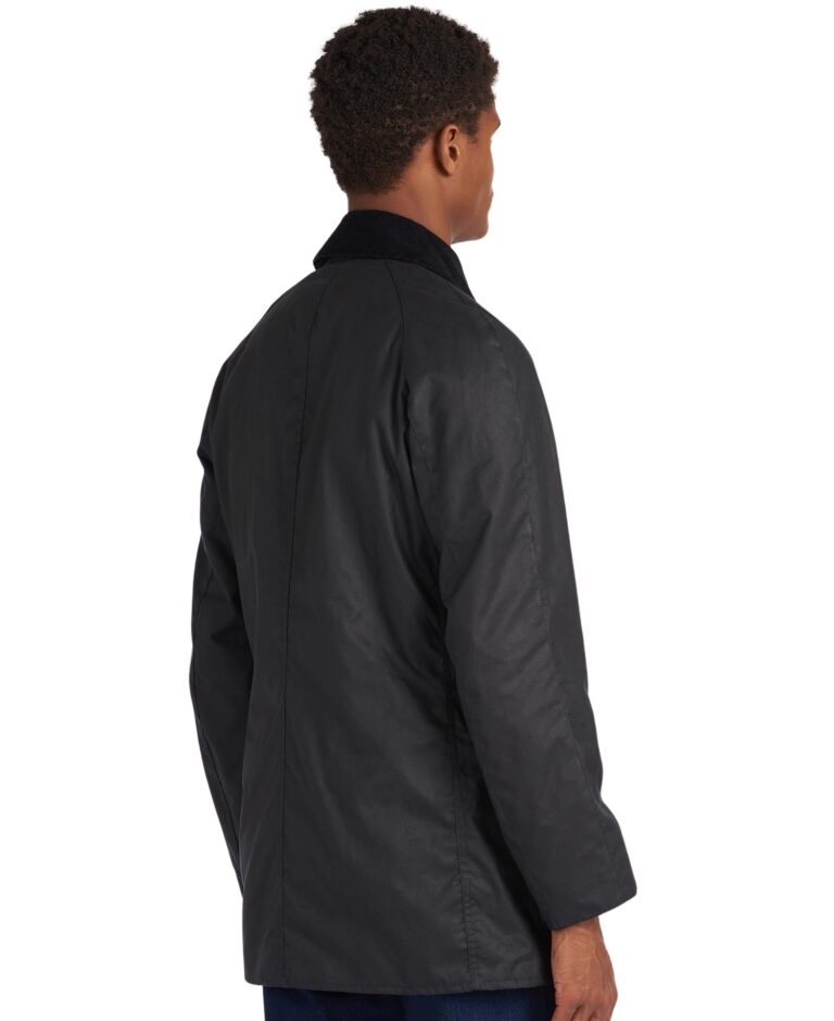 mwx0086ny92_ss21carryforward_back_model