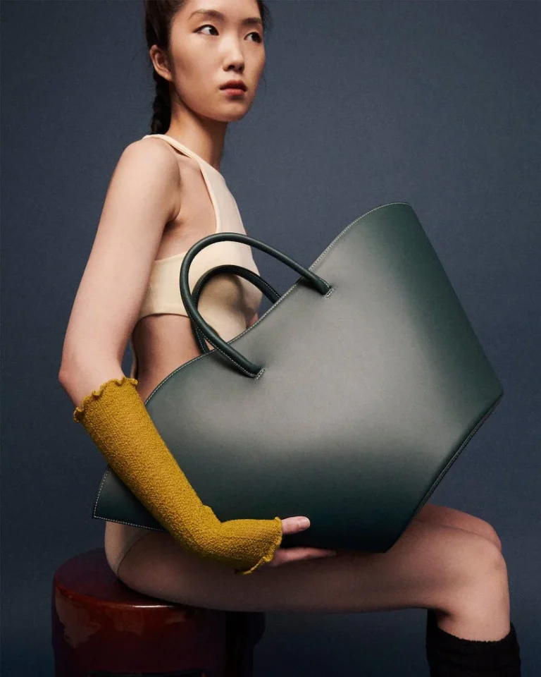 open-tulip-tote-large-racing-green-395802_1024x1024