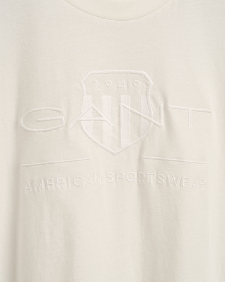 0017481_tonal-archive-shield-t-shirt