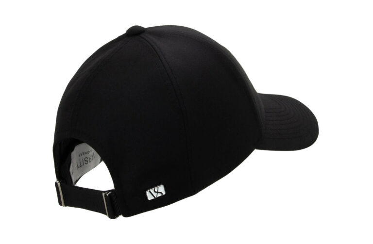 black_wool_tech_backside_view