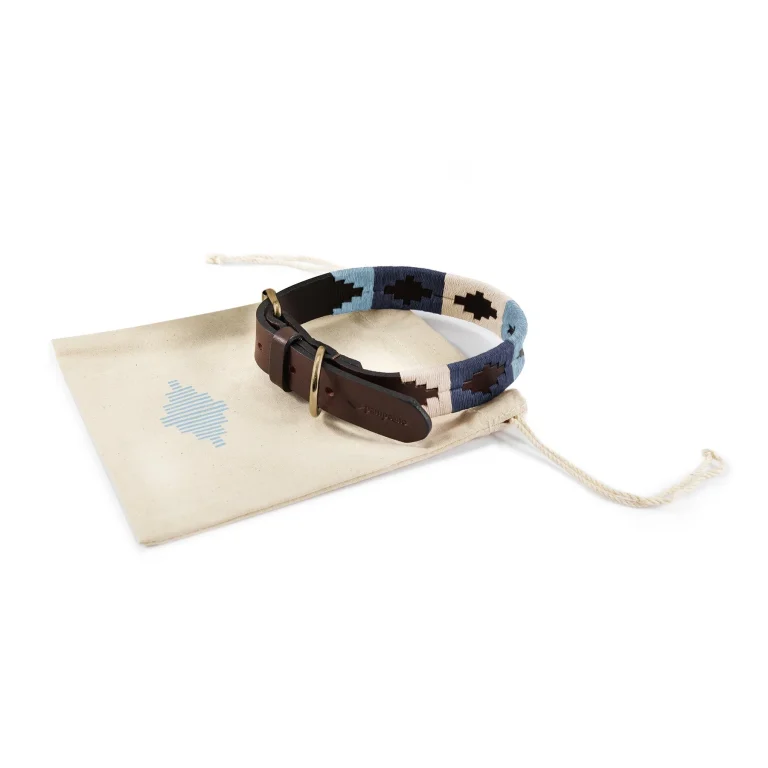 pampeano-dog-collar-packaging-calico-bag-sereno_8bf7b45b-258a-4b3f-a13c-6deb52f25135_1800x1800