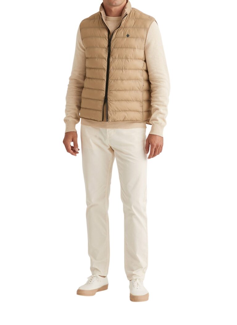 160016-norfolk-liner-vest-07-camel-2