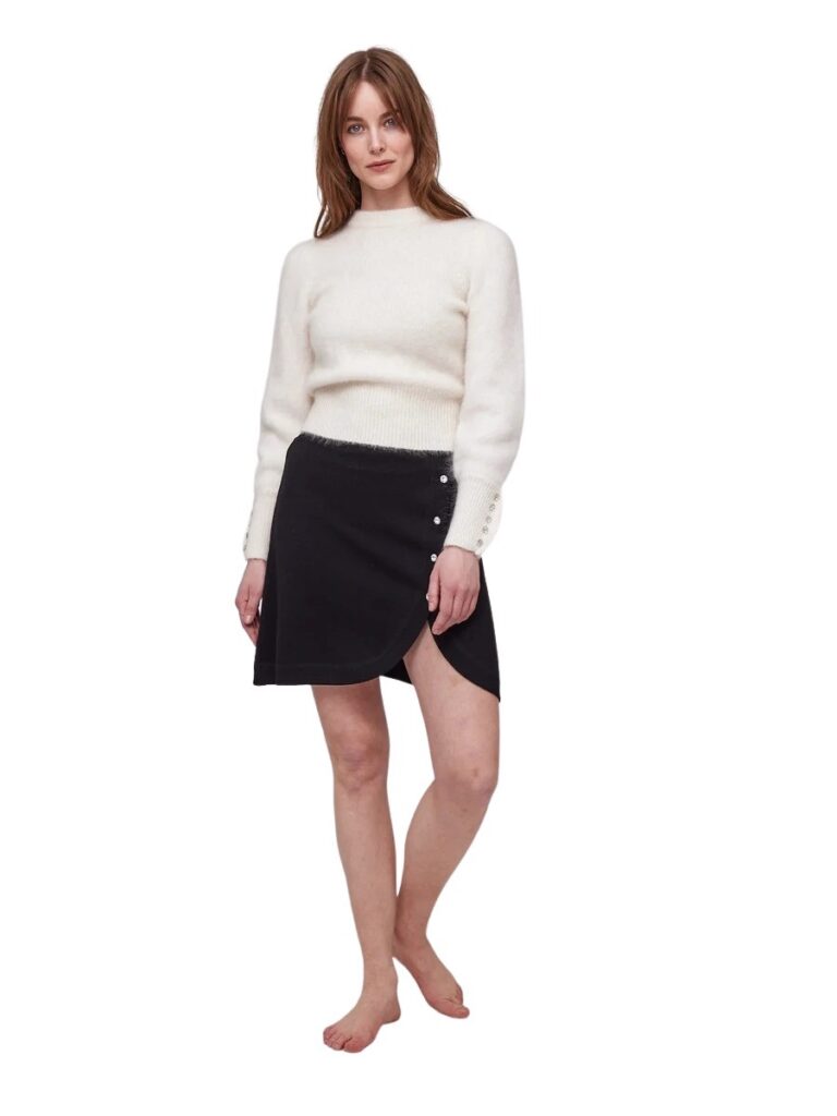 933_d7074bb32b-whitney-sweater_white-dino-skirt_black-medium