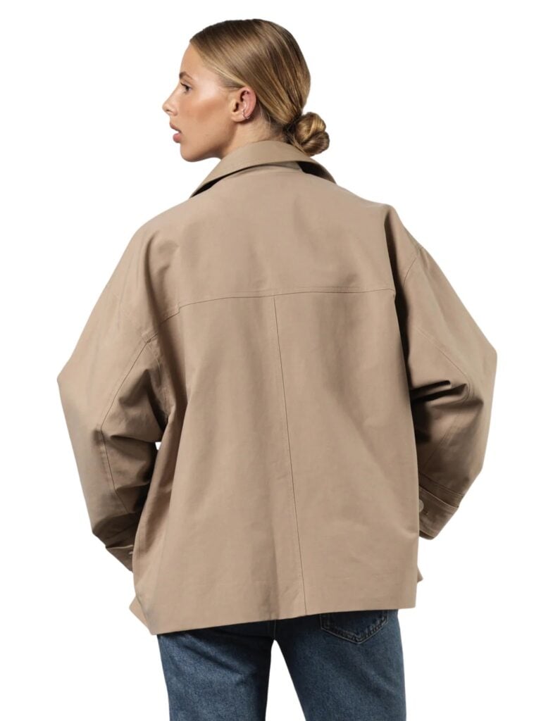 renejacket_canvas_beige_4_1152x1536_crop_center