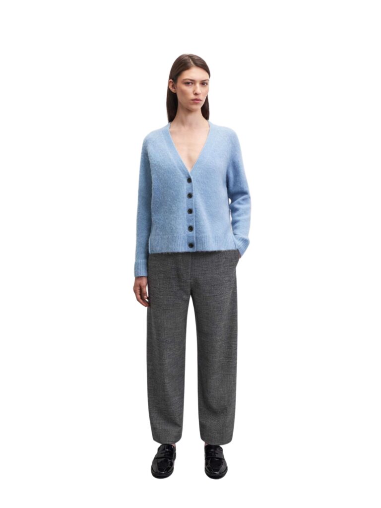 s69898029_2g6_lookbook2