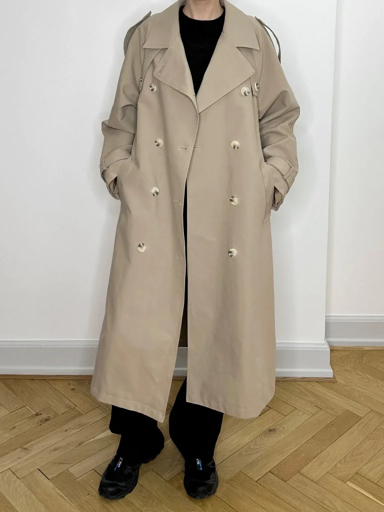 BobbyTrenchCoat_Canvas_Beige_1_1152x1536_crop_center