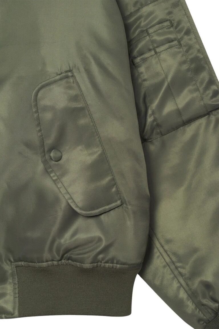 ab-leon-bomber-army-greena-01-7160-320-5_985x