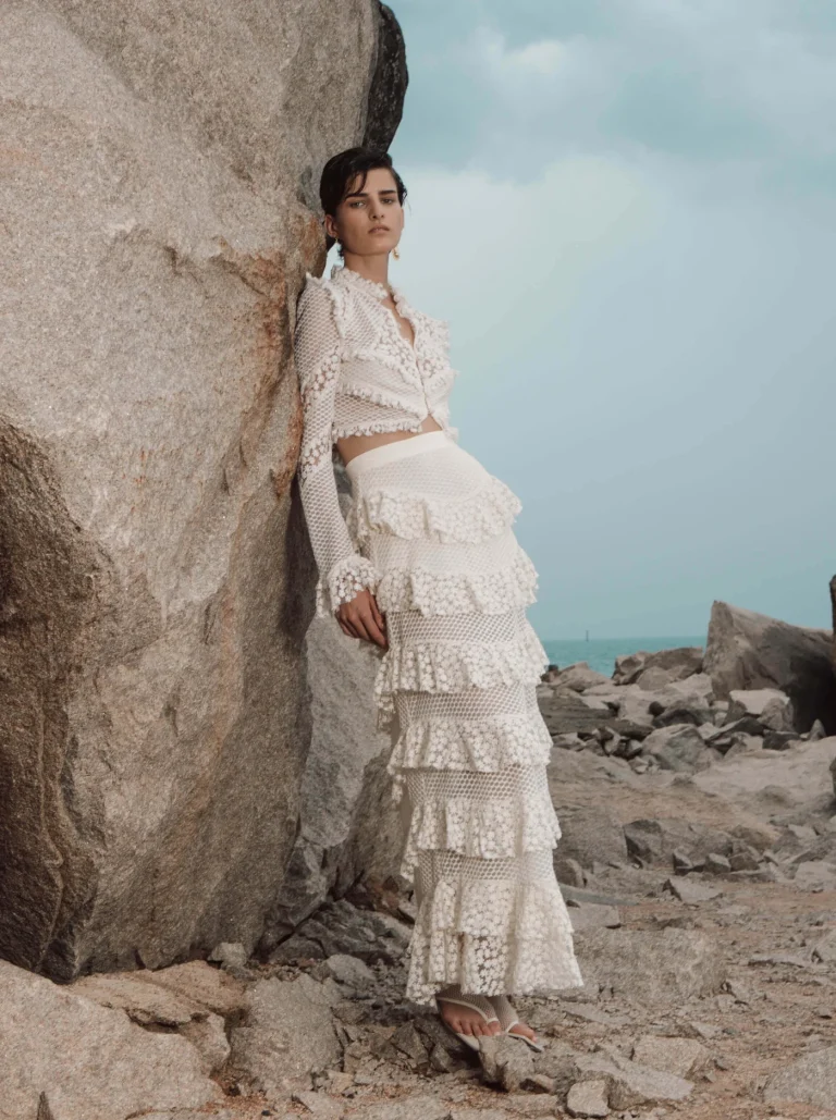IXIAH_LUANA_BODICE_SKIRT_06_1400x1876_crop_center
