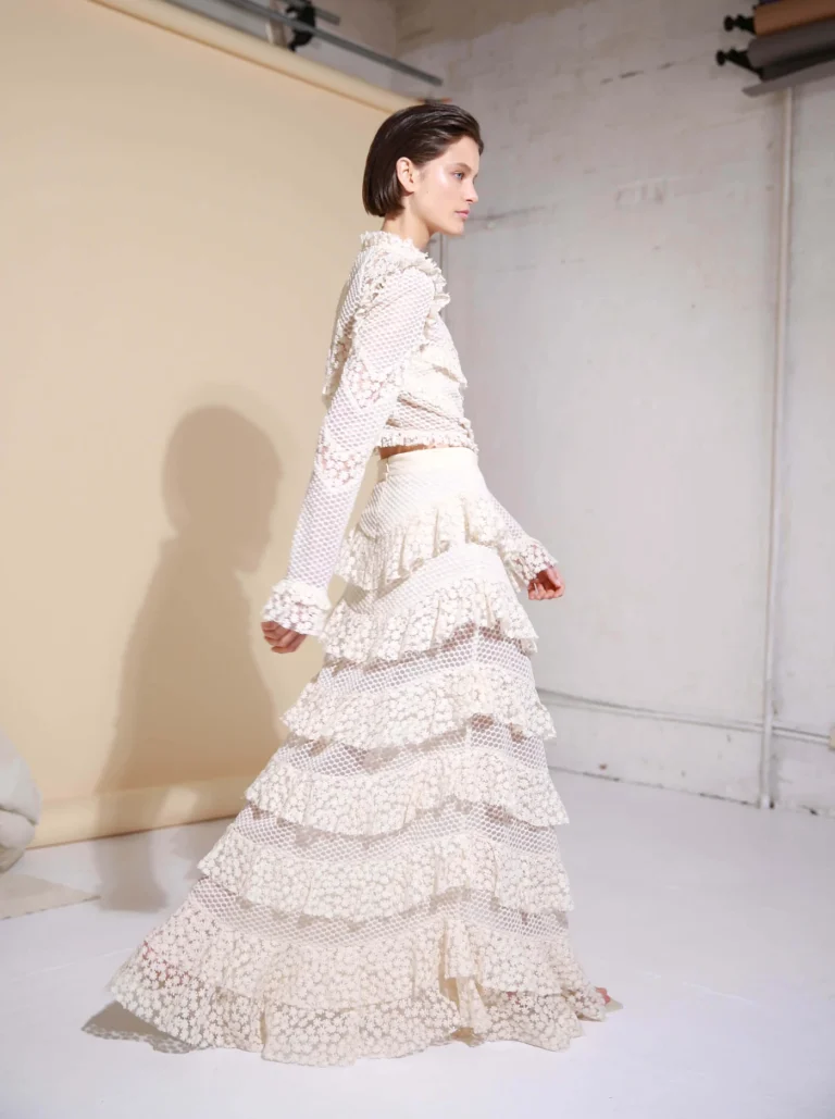 IXIAH_LUANA_BODICE_SKIRT_BTS_01_1400x1876_crop_center