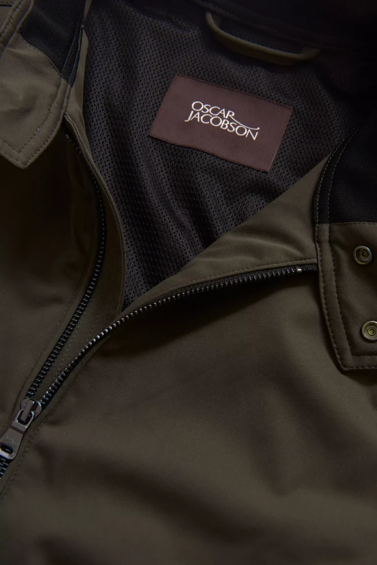 Oscar-Jacobson_Harrys-Jacket_Suede-Grey_82509642_131_extra1