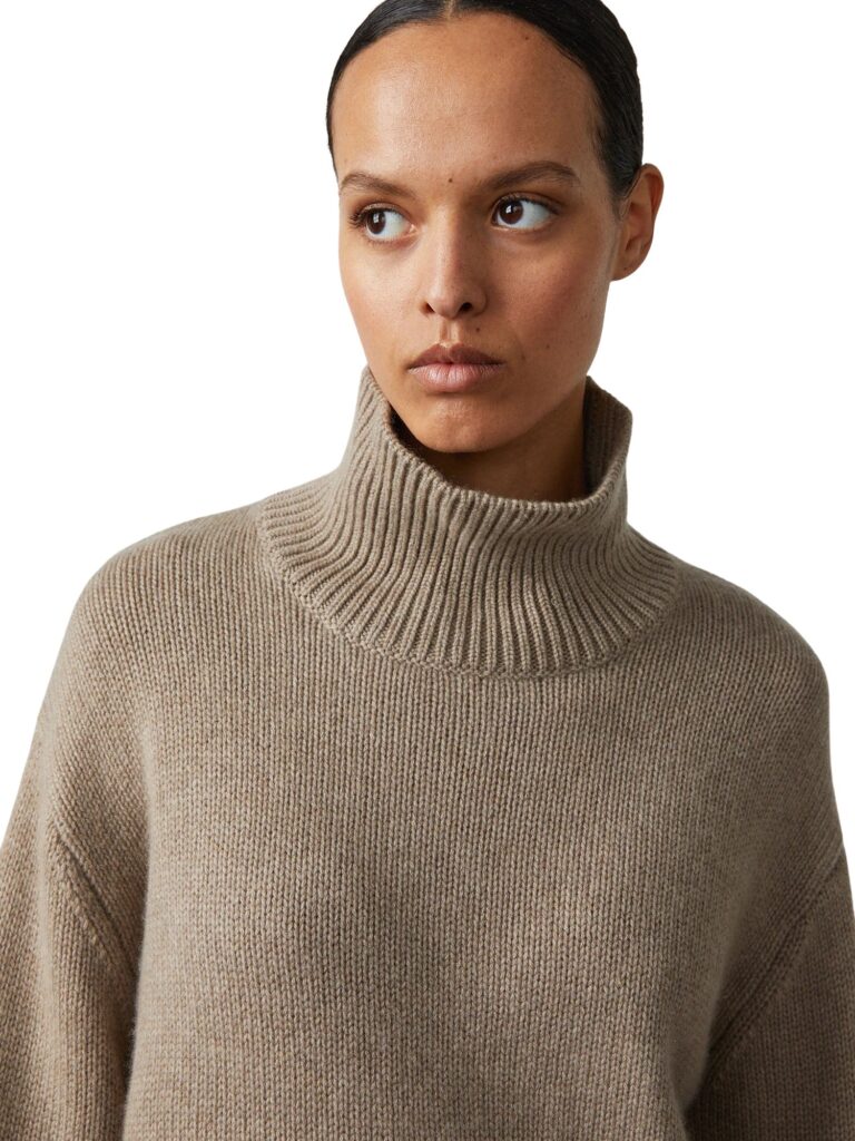 lisa_yang_230425_aw23_fleur_mole_033_1512x.jpg
