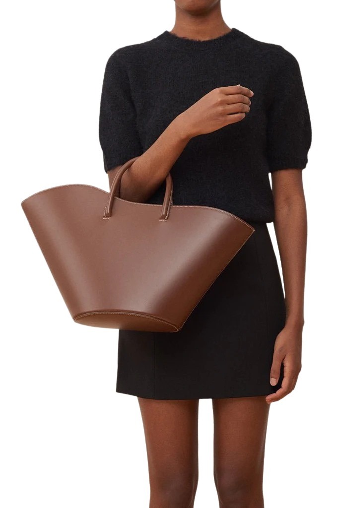 open-tulip-tote-medium-chocolate-457961_1024x1024